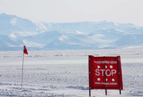 01-1-Ice-Runway-Antarctica3