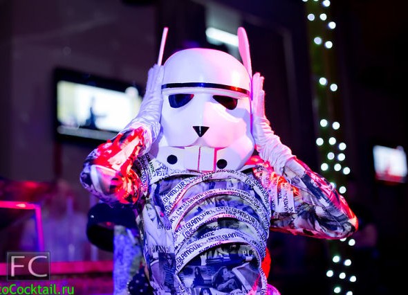 russians_clubs_are_a_strange_universe_of_their_own_640_12