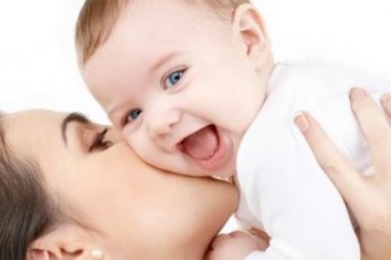 bebe-osmeh-zene-muskarci-osmeh-dobro-je-znati-radio-pingvin